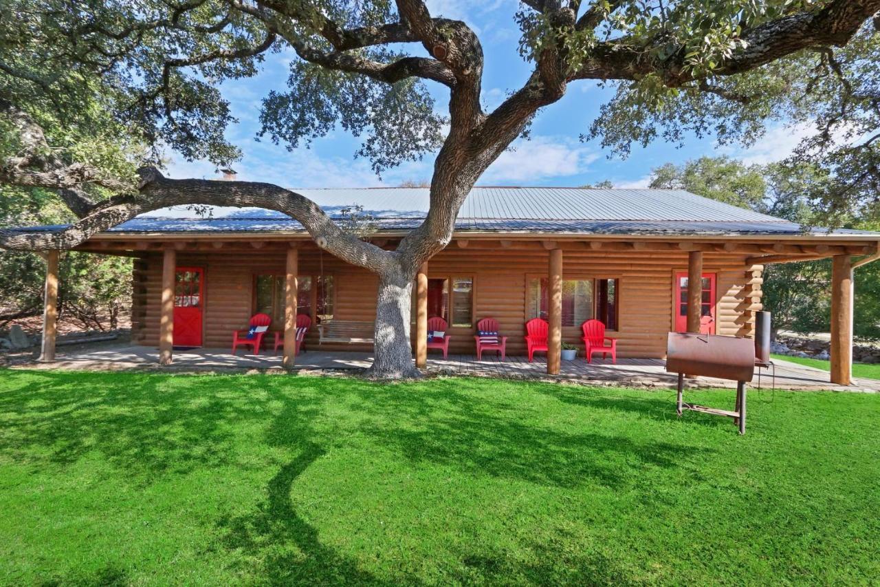 Wimberley Log Cabins Resort And Suites- Unit 4 Εξωτερικό φωτογραφία